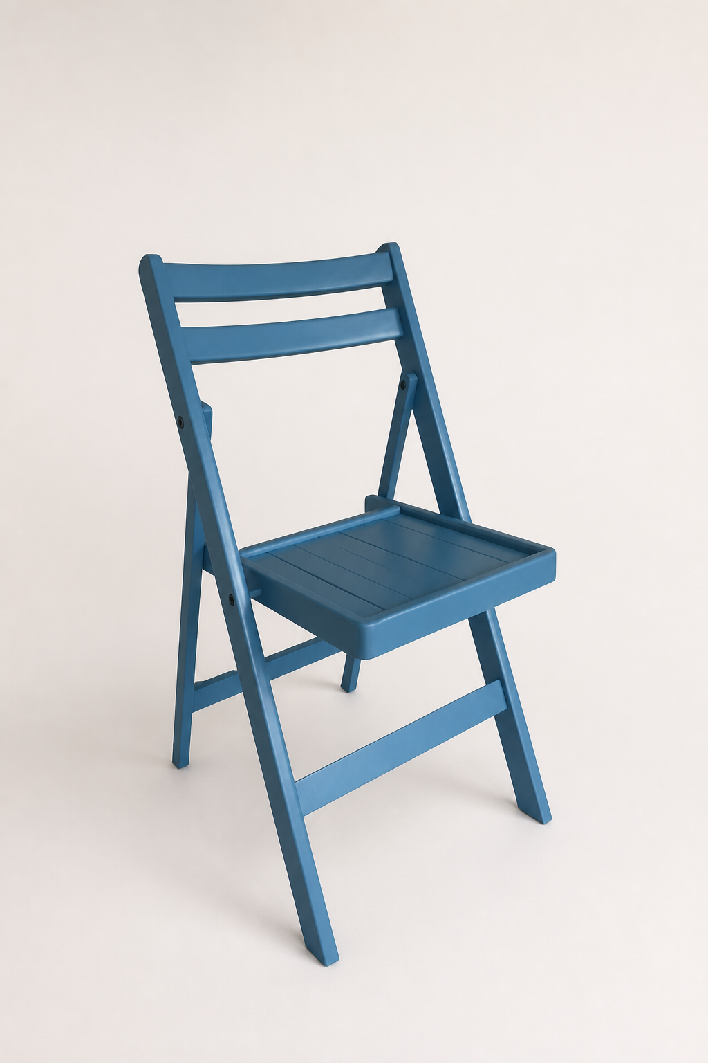 Fold Wood Plus — wooden chair for restaurants and hotels