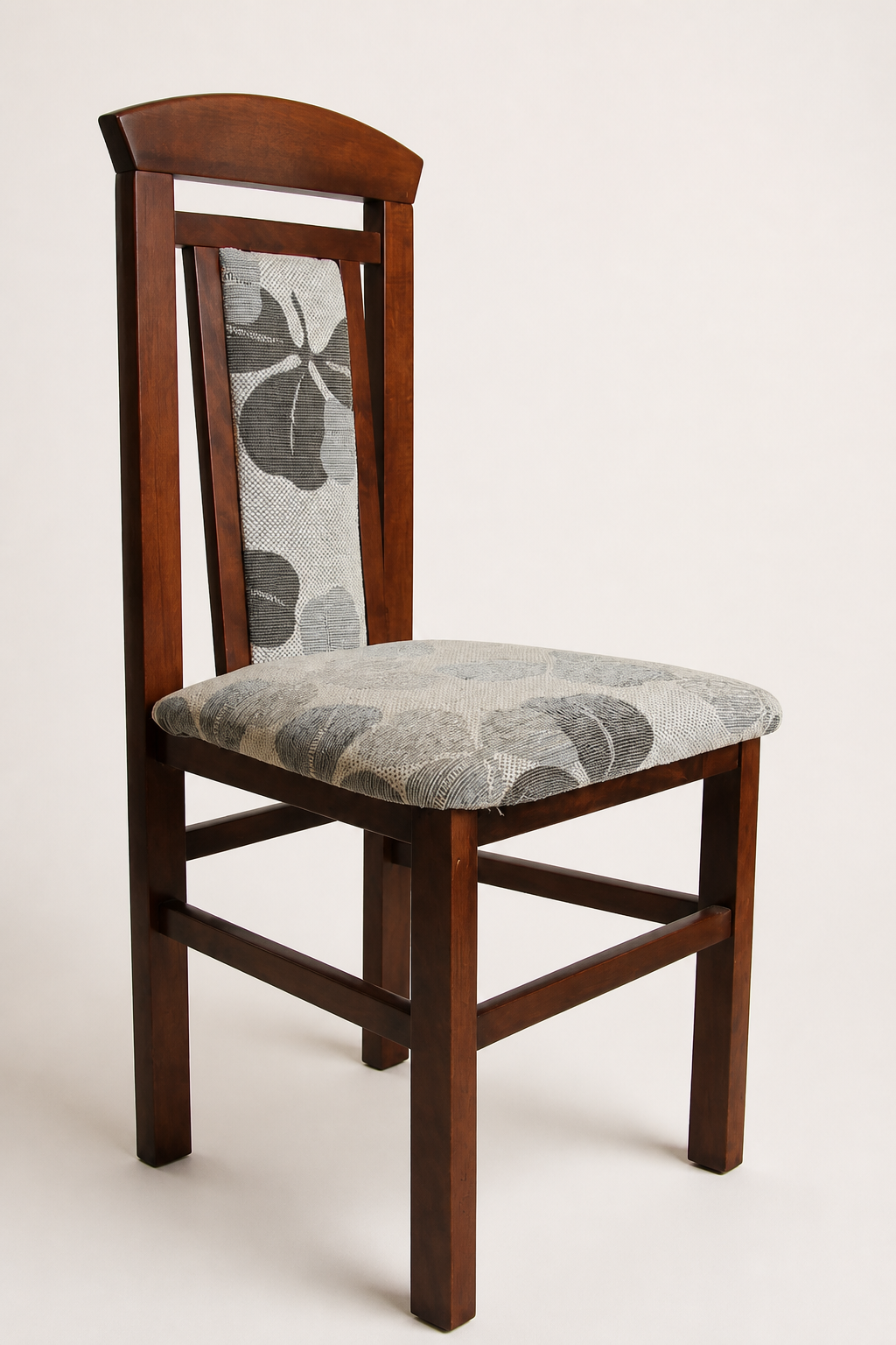 Maria Soft — wooden chair for restaurants and hotels