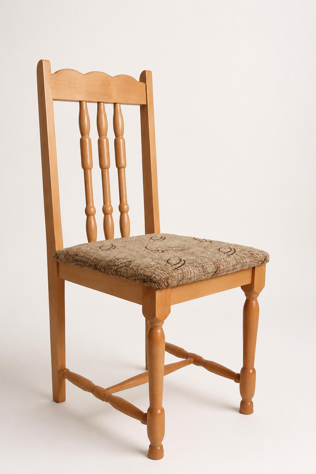 Kitchen Soft — wooden chair for restaurants and hotels