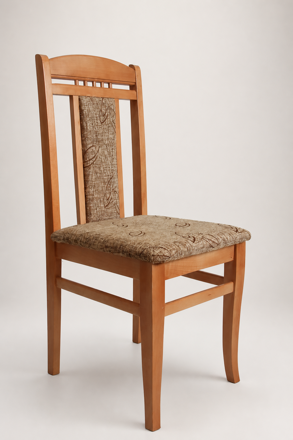 Lucy Natural — wooden chair for restaurants and hotels